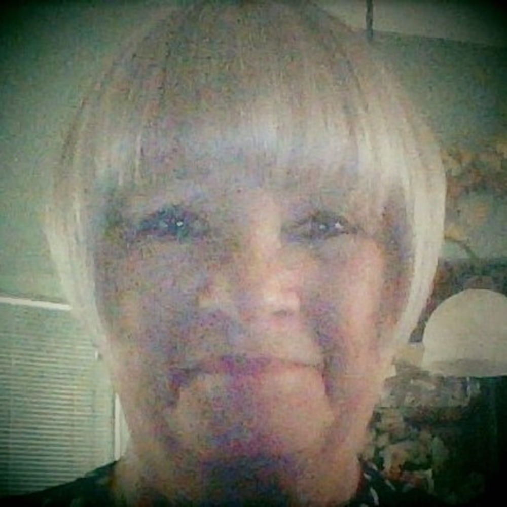Meet your Posher, Bobbi